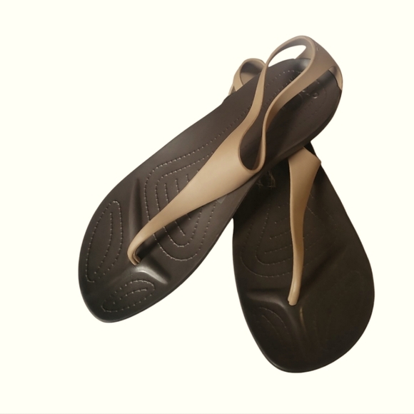 CROCS Women's Beige and Brown Flip Flop Thong Slingback Sandals W 10 - Picture 2 of 8